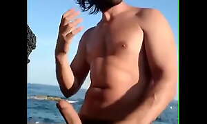 Jerking off in the beach