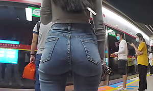Nice mean jeans ass