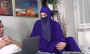 Niqab babe can't live without it hard