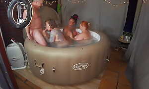 Hawt tub Fun with 3 MIlfs and a DILF