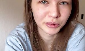 TEEN SQUIRTING ORGASM!!! Double fuck my large labia Teenie Wet crack