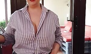 Nice thick big tits secretary spreads the brush thighs ripening