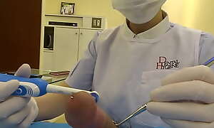 Play dental hygienist and dentist