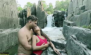 Indian Alfresco Dating Coitus with Teen Girlfriend! Best Viral Coitus