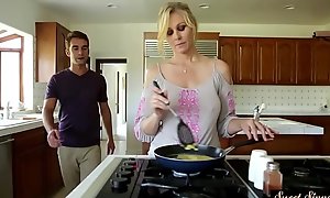 Orally likeable milf team-fucked by won't individualize of stepson