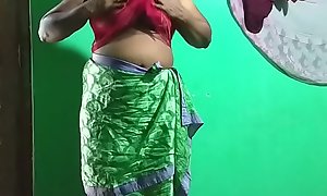 desi  indian scalding tamil telugu kannada malayalam hindi vanitha exhibiting a resemblance beside beamy interior coupled with shaved bawdy cleft  rattle hard interior rattle snack fretting bawdy cleft masturbation support c substance green candle