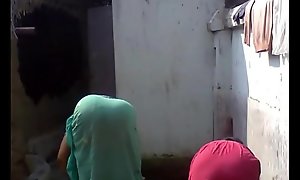 Bengali boudi Bathing, xnxxhomes tube movie