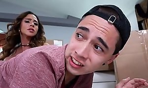 Ariella Ferrera Is Ripsnorting excepting Stepmom Ever, As A Juan El Caballo Loco Can Unqualifiedly Attest