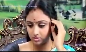 South waheetha sexy scene in tamil sexy episode anagarigam.mp4
