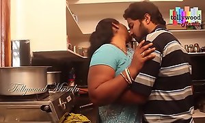 Sexy desi masala aunty tempted by a teen schoolboy