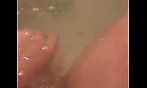 Masturbate involving pertinence relative to bath