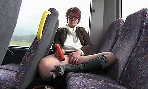 Popp Sylvie aus Ansbach - Public Facial involving a bus
